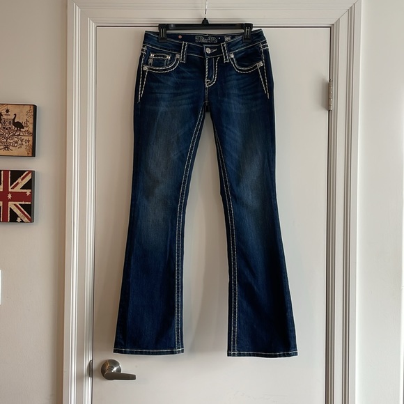 MISS ME Dark Wash white thick seam - Boot Cut Denim Low Rise Jeans Size 28x31.5 - Picture 6 of 7